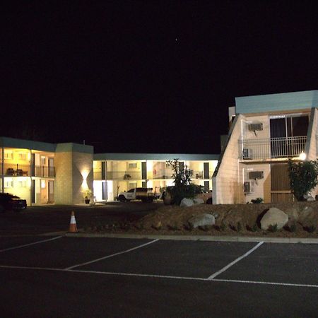Bendigo Motor Inn Kangaroo Flat Exterior photo