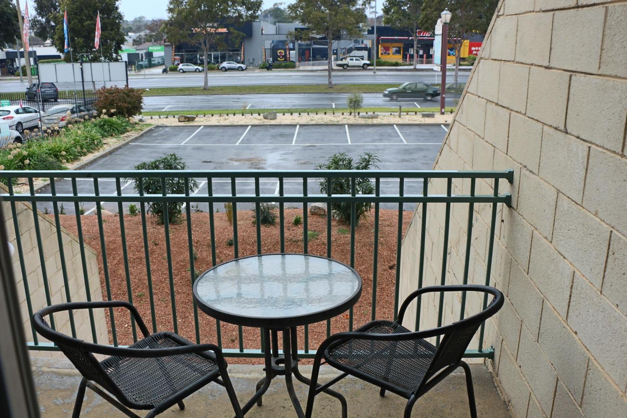 Bendigo Motor Inn Kangaroo Flat Exterior photo