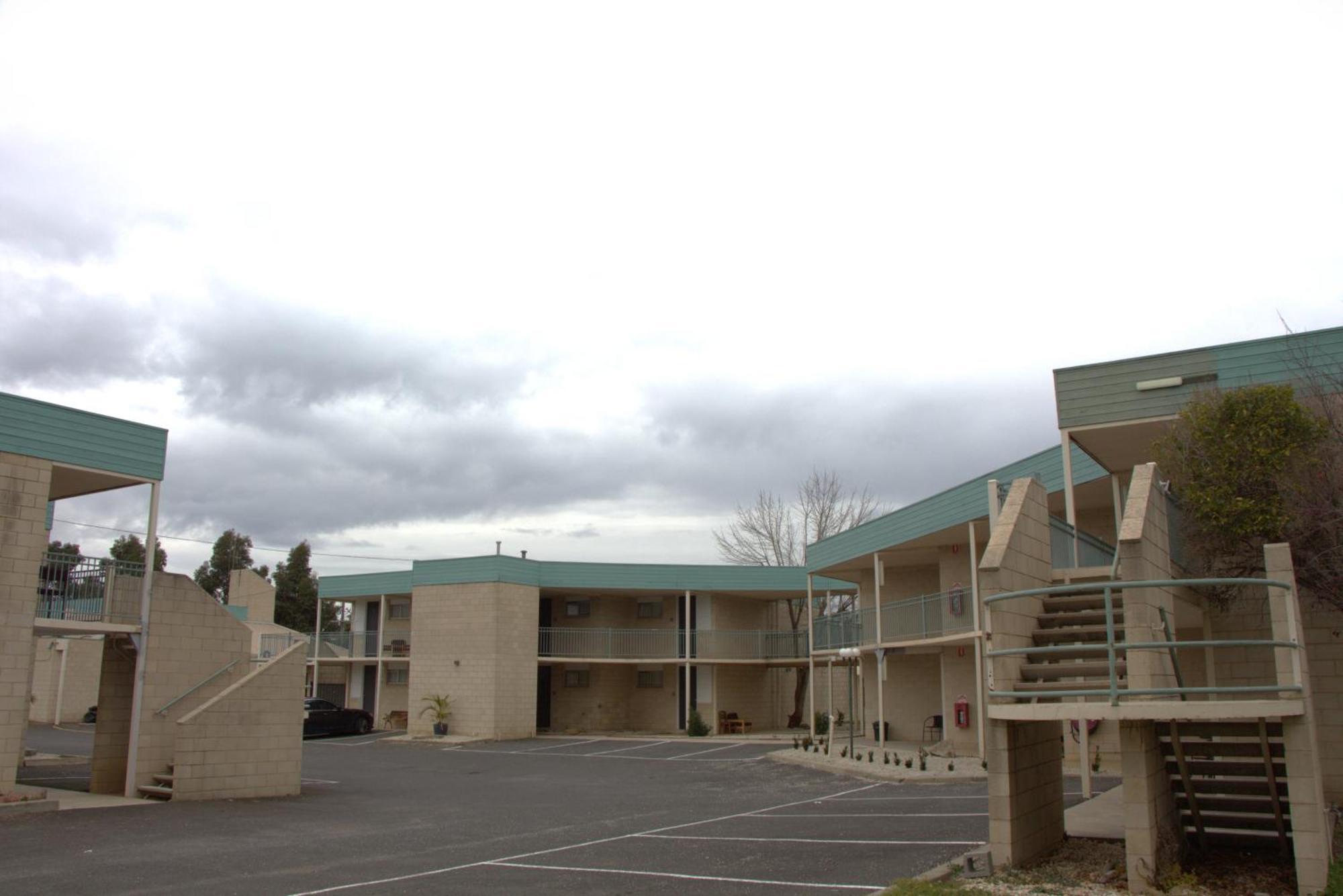 Bendigo Motor Inn Kangaroo Flat Exterior photo